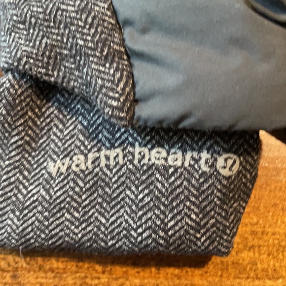 Lululemon 🍋 Jacket - Picture 3 of 9